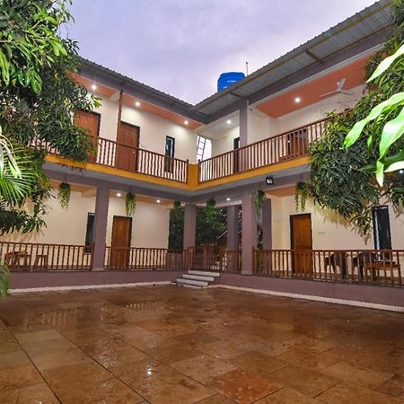 Sk Holiday Homes อลีบาก ภายนอก รูปภาพ